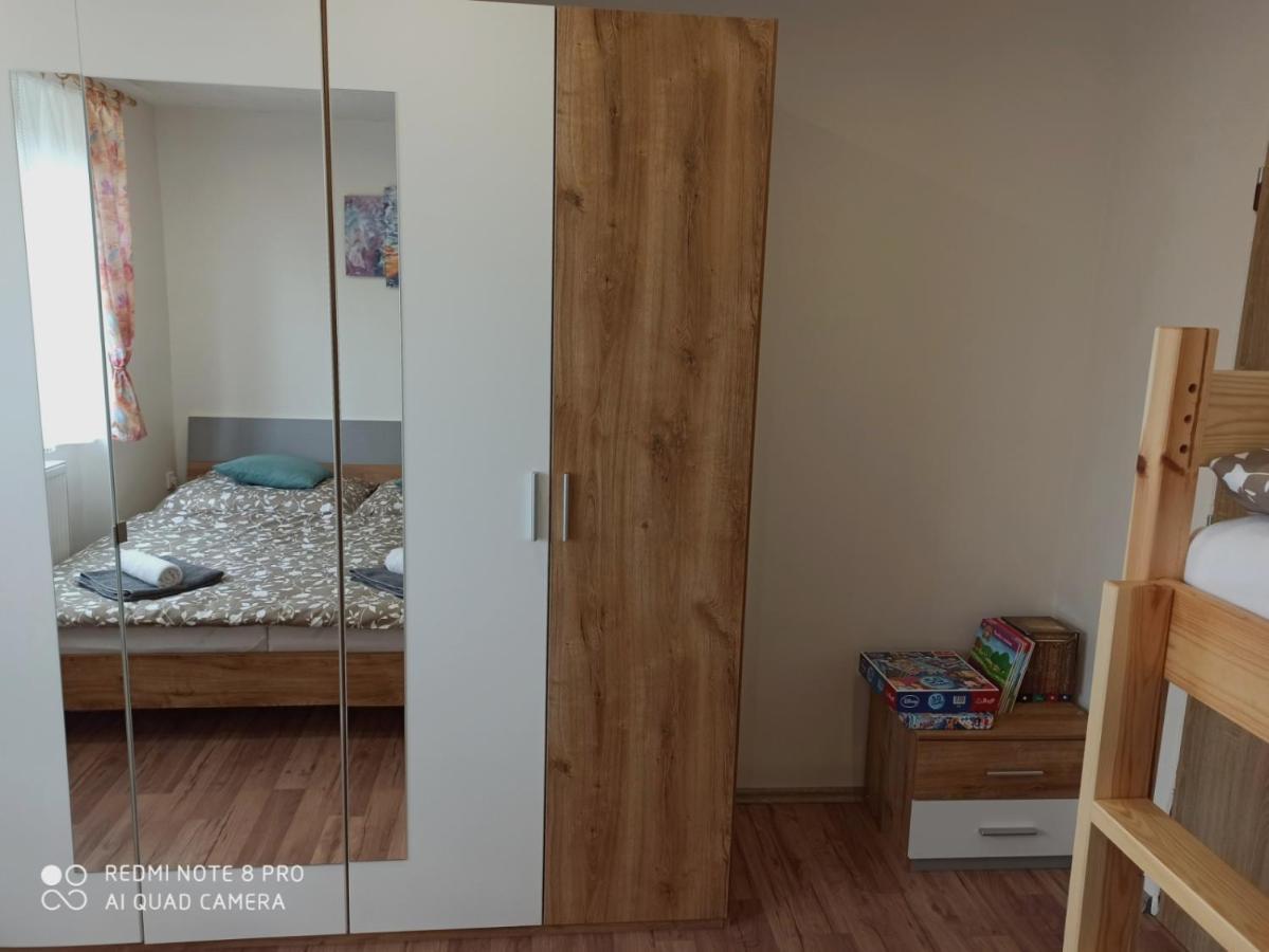 Apartman U Vrbu Černá v Pošumaví エクステリア 写真