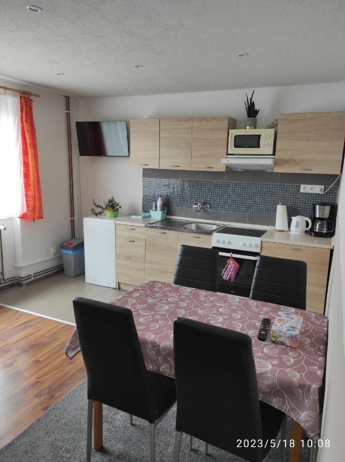 Apartman U Vrbu Černá v Pošumaví エクステリア 写真